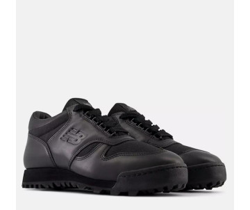 New Balance Rainier Low